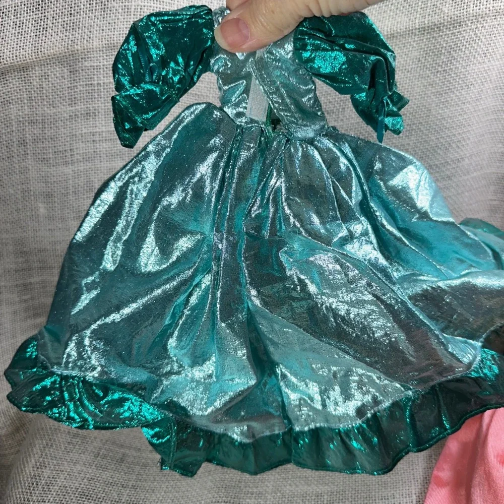 Vintage Barbie Disney Princess Doll Clothes Lot‎ Gowns Dresses Shoes Belle Pink